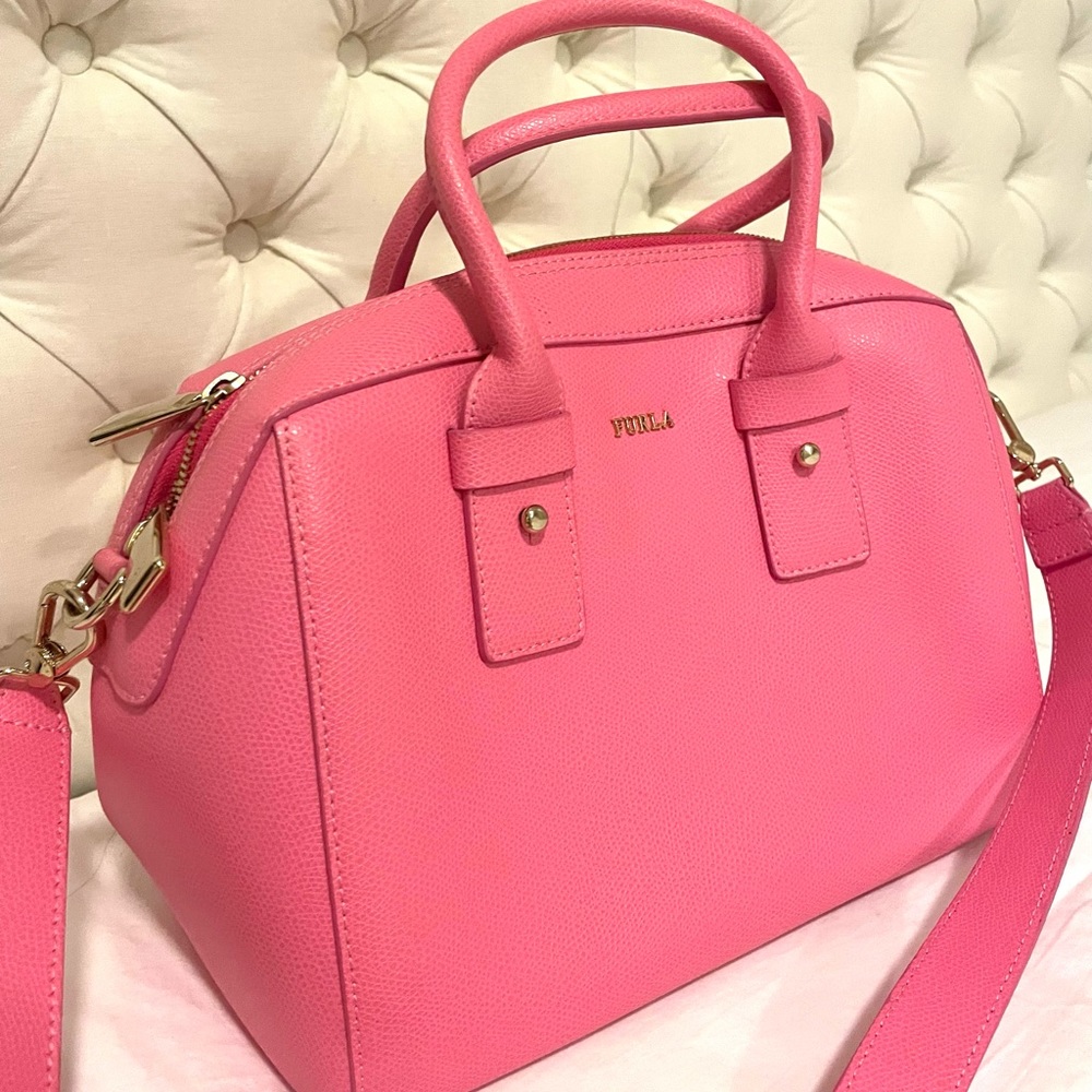 Barbie FURLA pink handbag new Barbie like